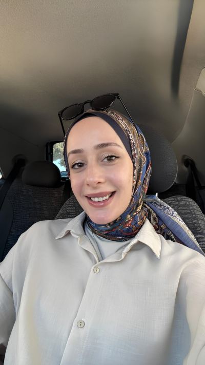 Esra Ö. - İstanbul influencer