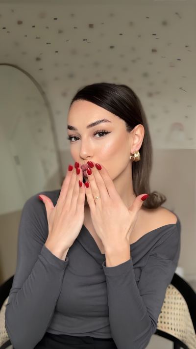 Aleyna D. - İstanbul influencer