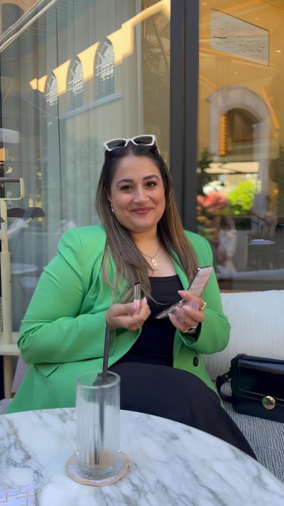 Büşra Y. - İstanbul influencer