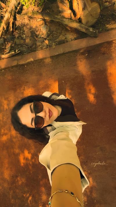 Ceyda D. - İstanbul influencer