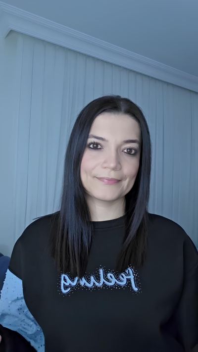 Sinem G. - İstanbul influencer