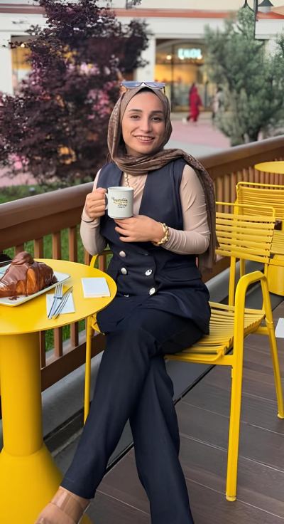 Esma G. - Nevşehir influencer