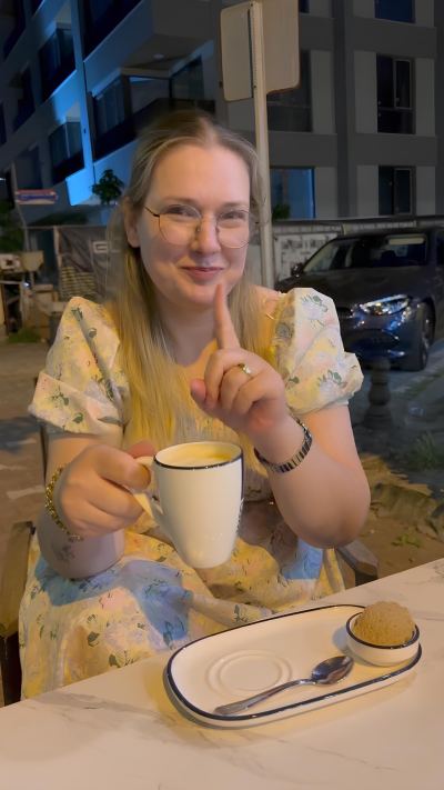 Elif Y. - Bursa influencer