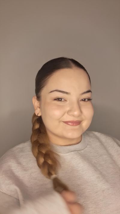 Burcu A. - Manisa influencer