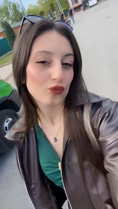 Rümeysa T. - İstanbul influencer