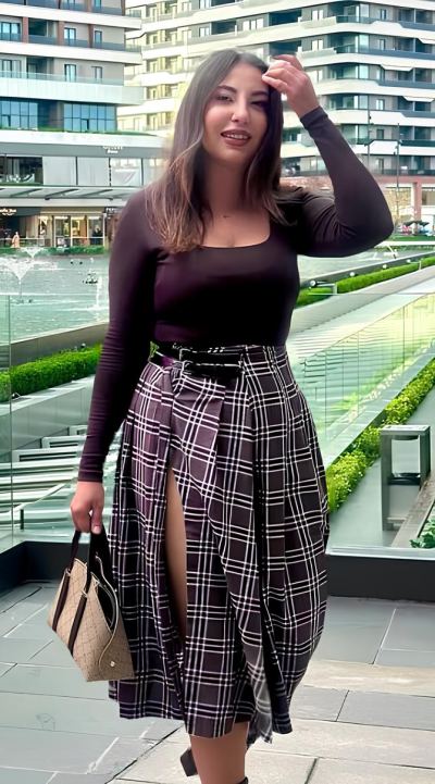 Nur B. - Manisa influencer