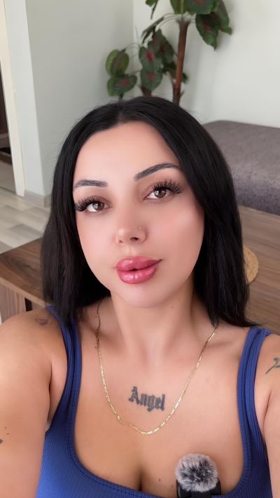 Burcu İ. - Antalya influencer