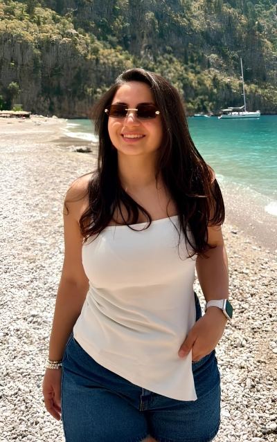 Selin Ş. - İzmir influencer