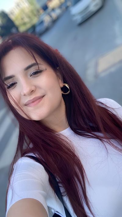 Beyzanur F. - İstanbul influencer