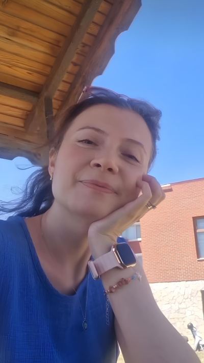 Cansu T. - Balıkesir influencer
