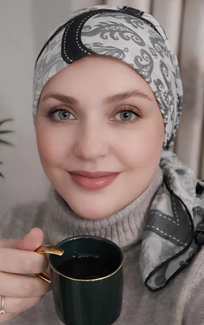 Elif Ö. - Ankara influencer
