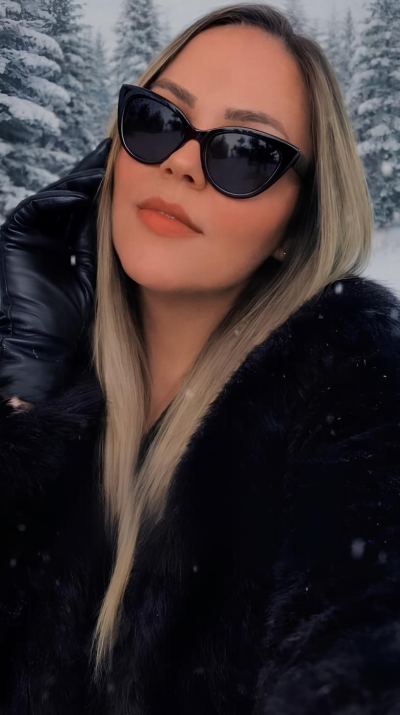 Gizem T. - İstanbul influencer