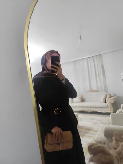 Nazlı - Gaziantep influencer