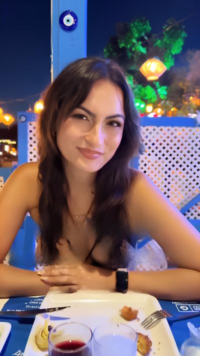 Seren Ü. - Antalya influencer