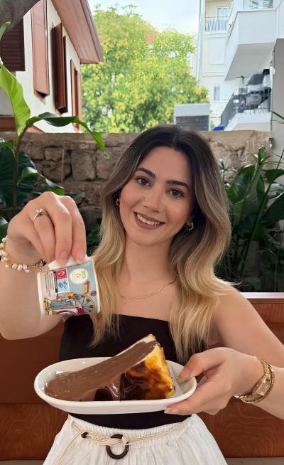 Aysun B. - Antalya influencer