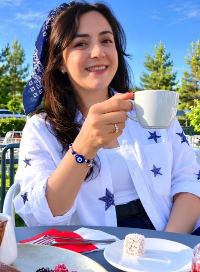 Berna A. - İstanbul influencer
