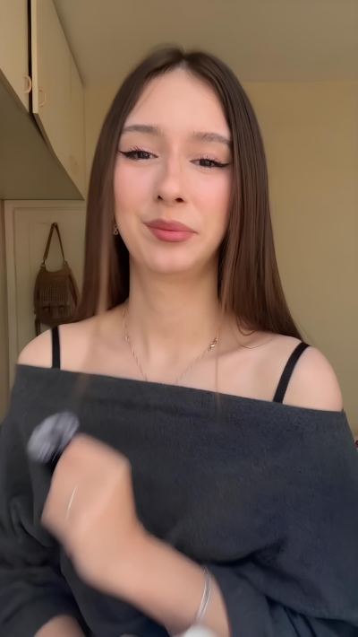Ayşegül B. - Edirne influencer
