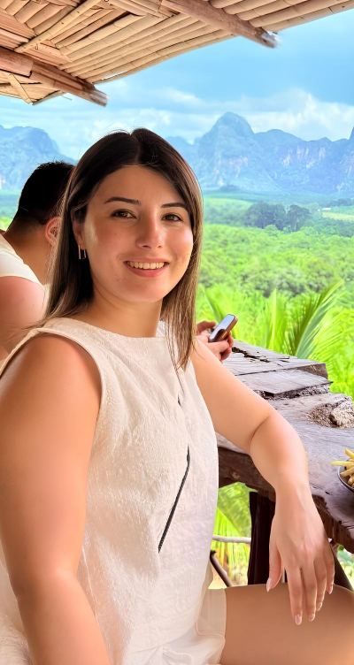 Tuğçe H. - Van influencer
