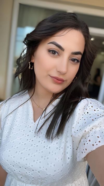Ebru Ç. - Balıkesir influencer