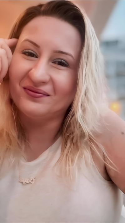 Özge G. - Aydın influencer