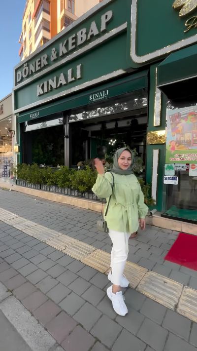 Sedanur G. - Bursa influencer