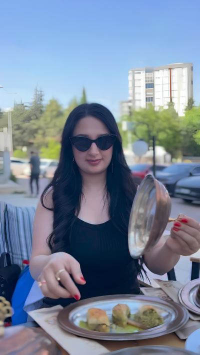 Tuğba B. - Gaziantep influencer