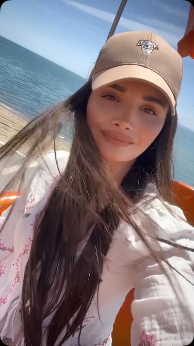 Fidan T. - İzmir influencer