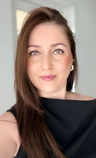 Leyla Ş. - İstanbul influencer
