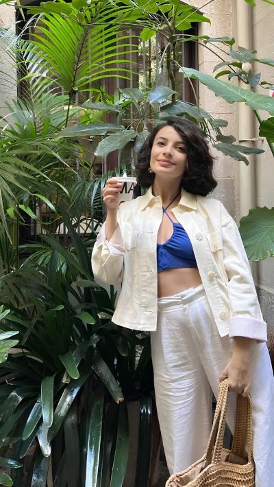 Büşra Ç. - İstanbul influencer