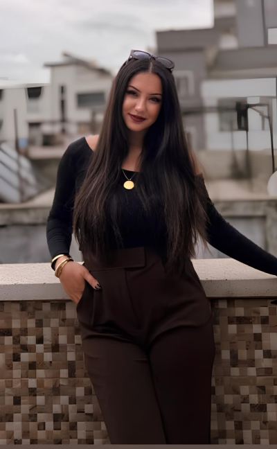 Berfin S. - Adana influencer